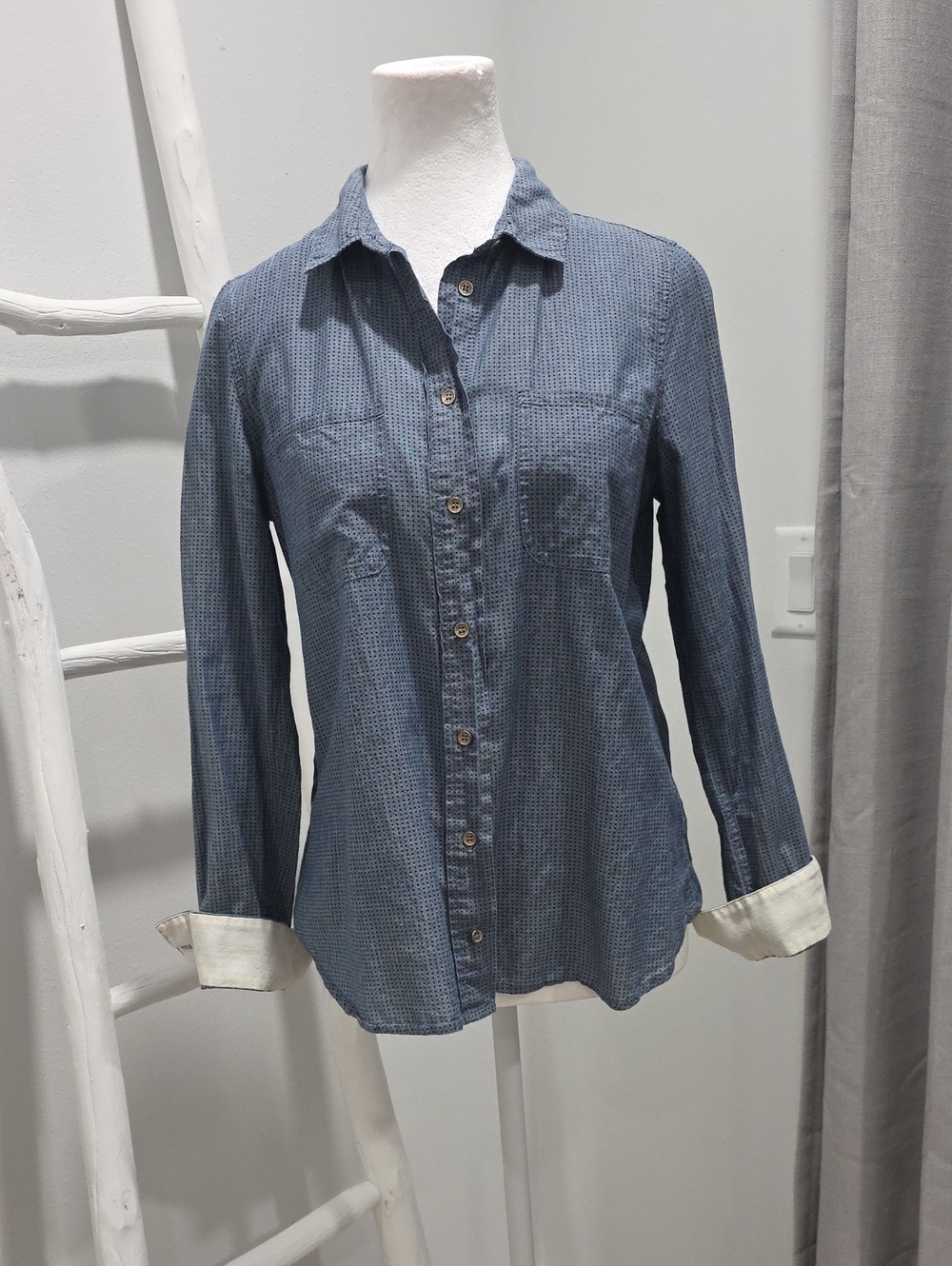 Calvin Klein Women's Button-Front Blue Shirt - Casual Collared Top